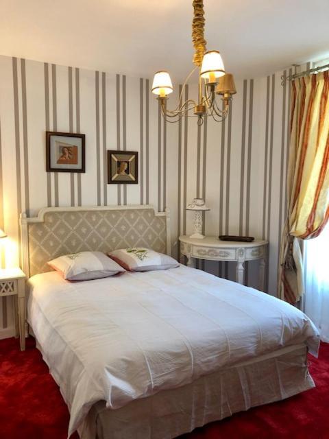 Le Clos St Justin Ligny-le-Ribault Екстер'єр фото